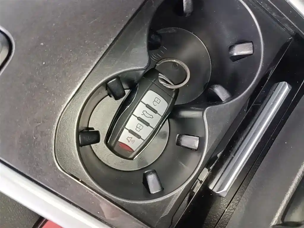Haval H6 2018 Blue Label Sport 1.5T Automatic 2WD Elite фото 9