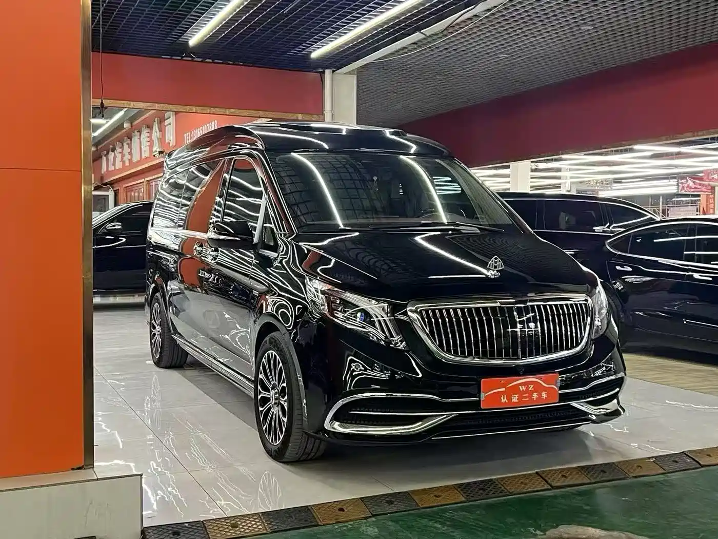 Mercedes-Benz V-Class 2022 V 260 L Long Wheelbase Luxury Edition фото 3