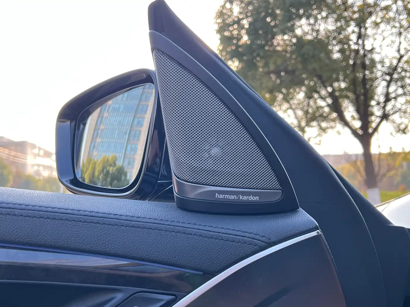 BMW 6 Series GT 2018 630i M Sport Package фото 7