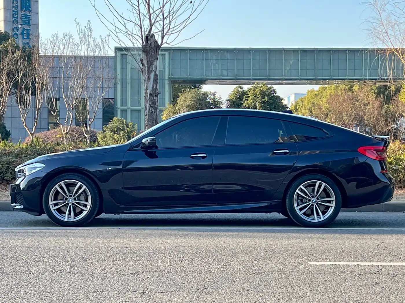 BMW 6 Series GT 2018 630i M Sport Package фото 5