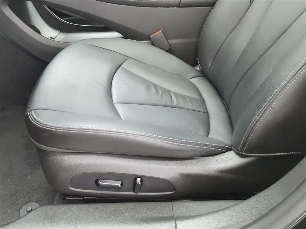 Buick LaCrosse 2021 652T Luxury Edition фото 20