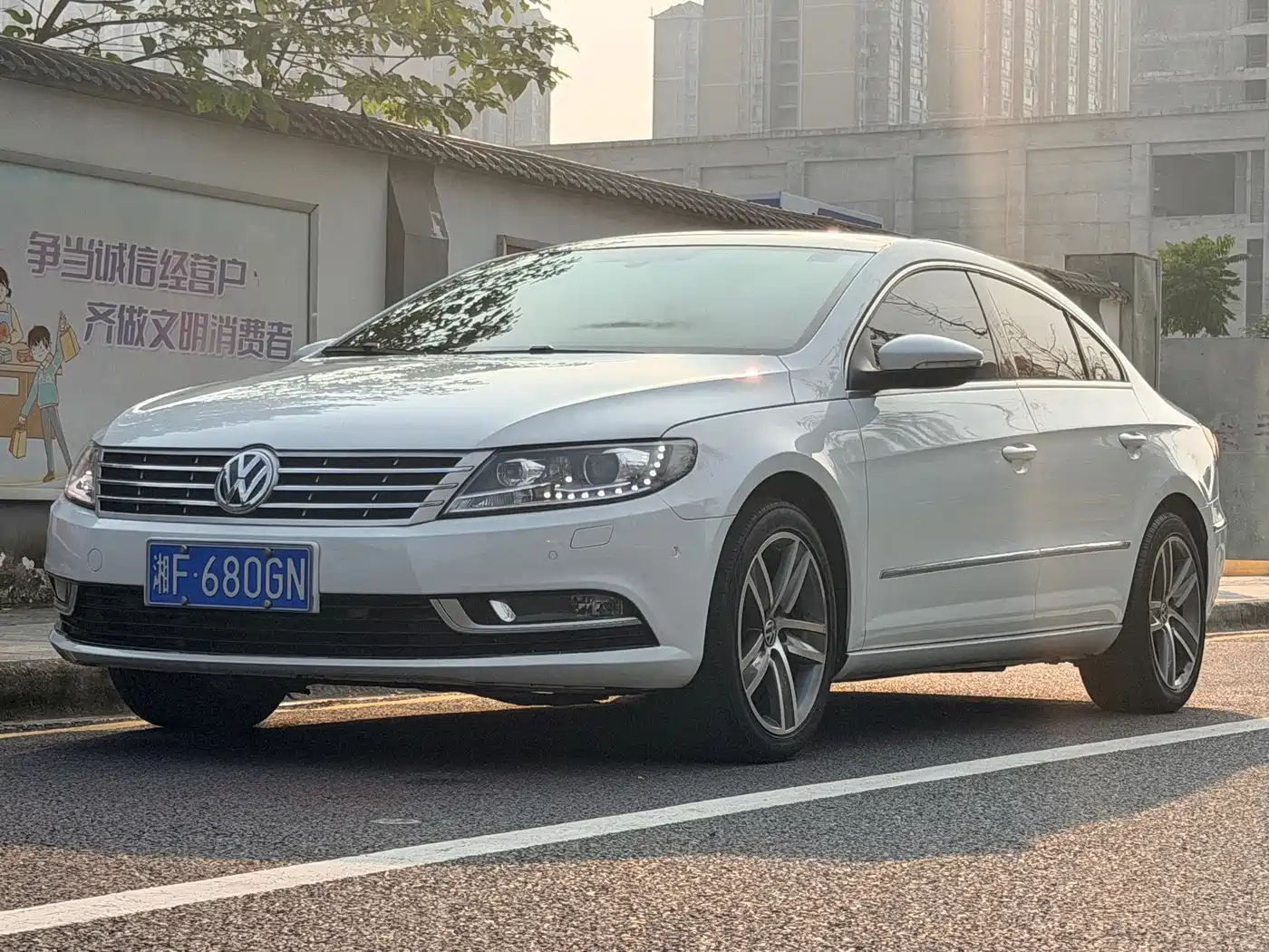 Volkswagen FAW-Volkswagen CC 2015 — пригон из Китая