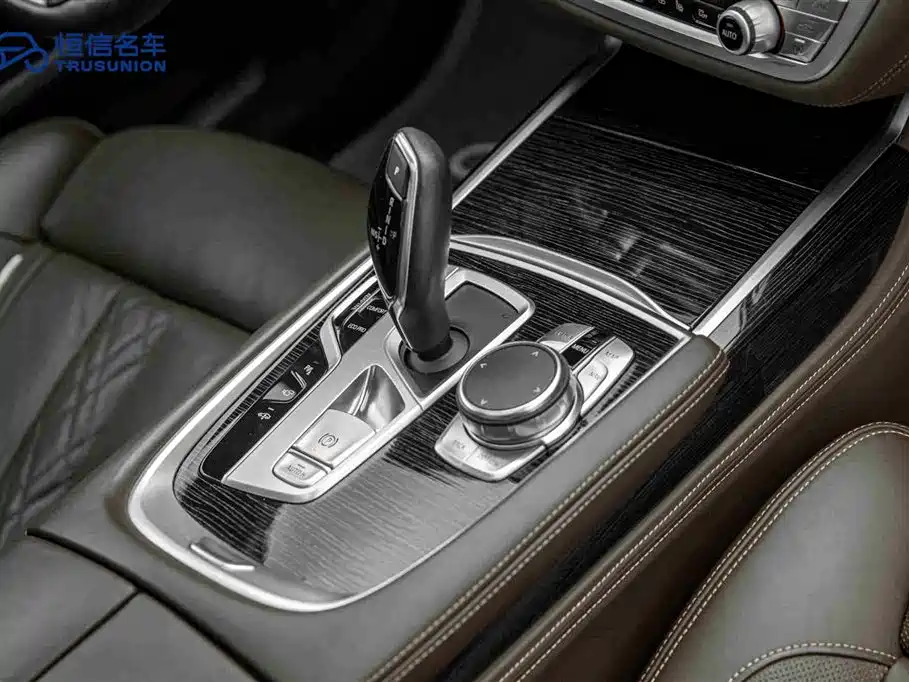 BMW 7 Series 2018 730Li Premium Type M Sport Package фото 19