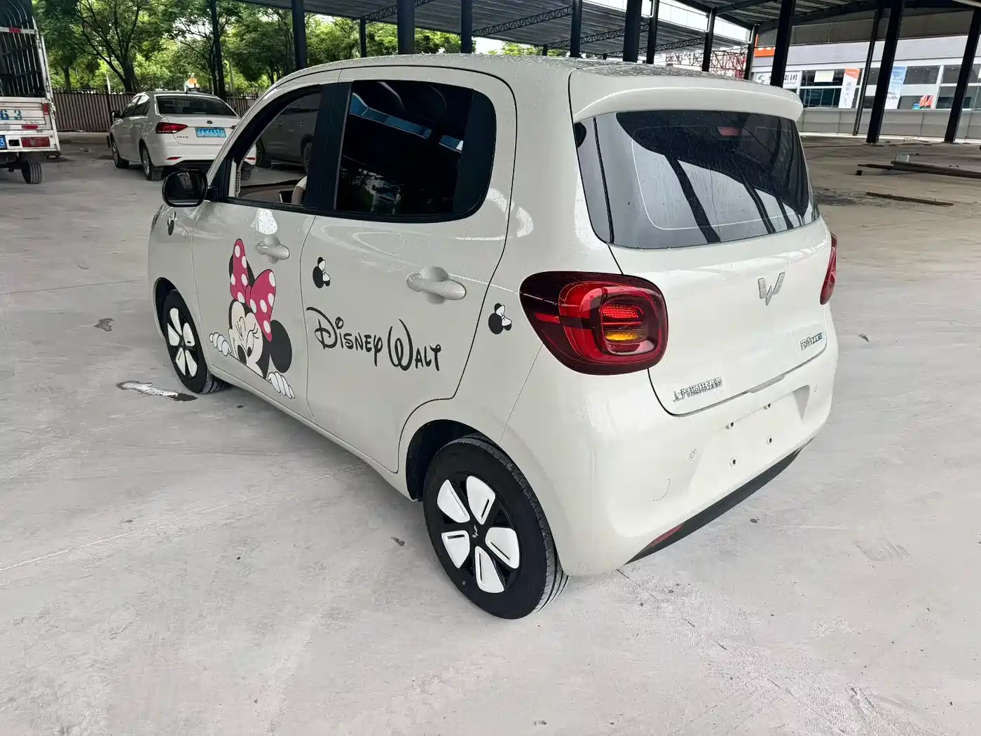 Фото 9 - Wuling Motors Hongguang MINIEV