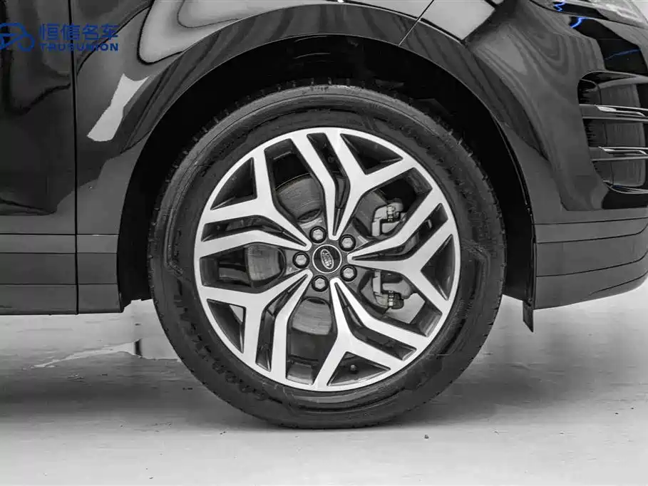 Land Rover Range Rover Evoque 2024 Range Rover Evoque L 249PS Light Master Edition фото 11