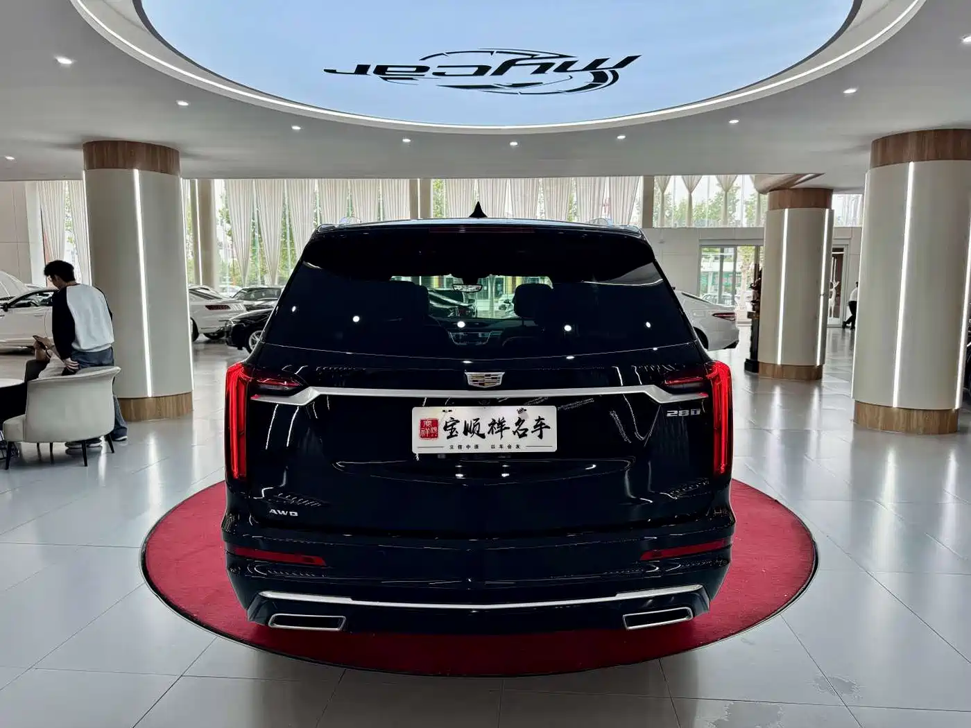 Cadillac XT6 2022 2.0T 6-Seater 4WD Luxury Edition фото 4