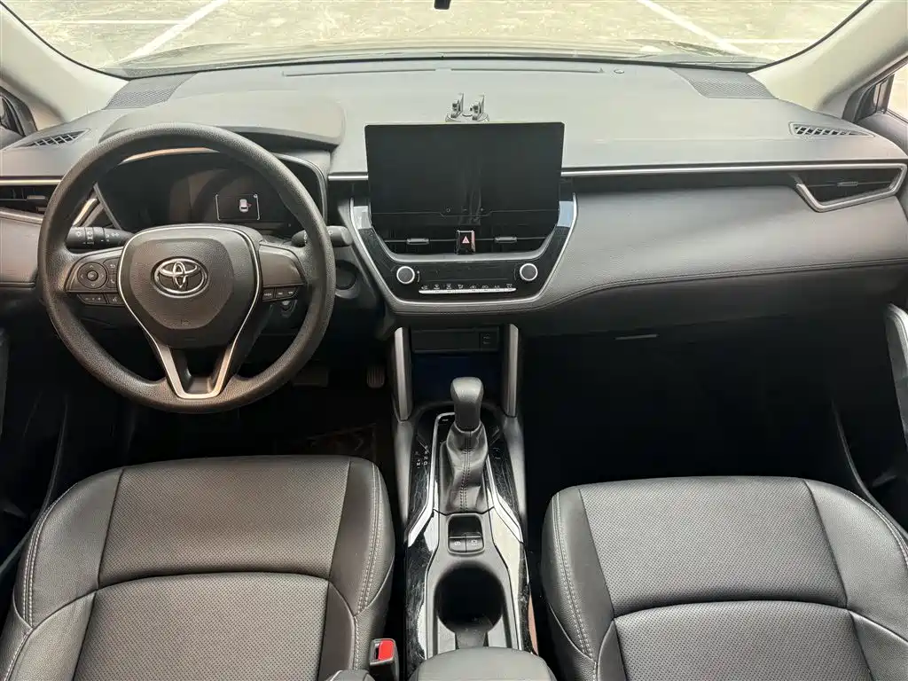 Photo 8 - Toyota Frontlander