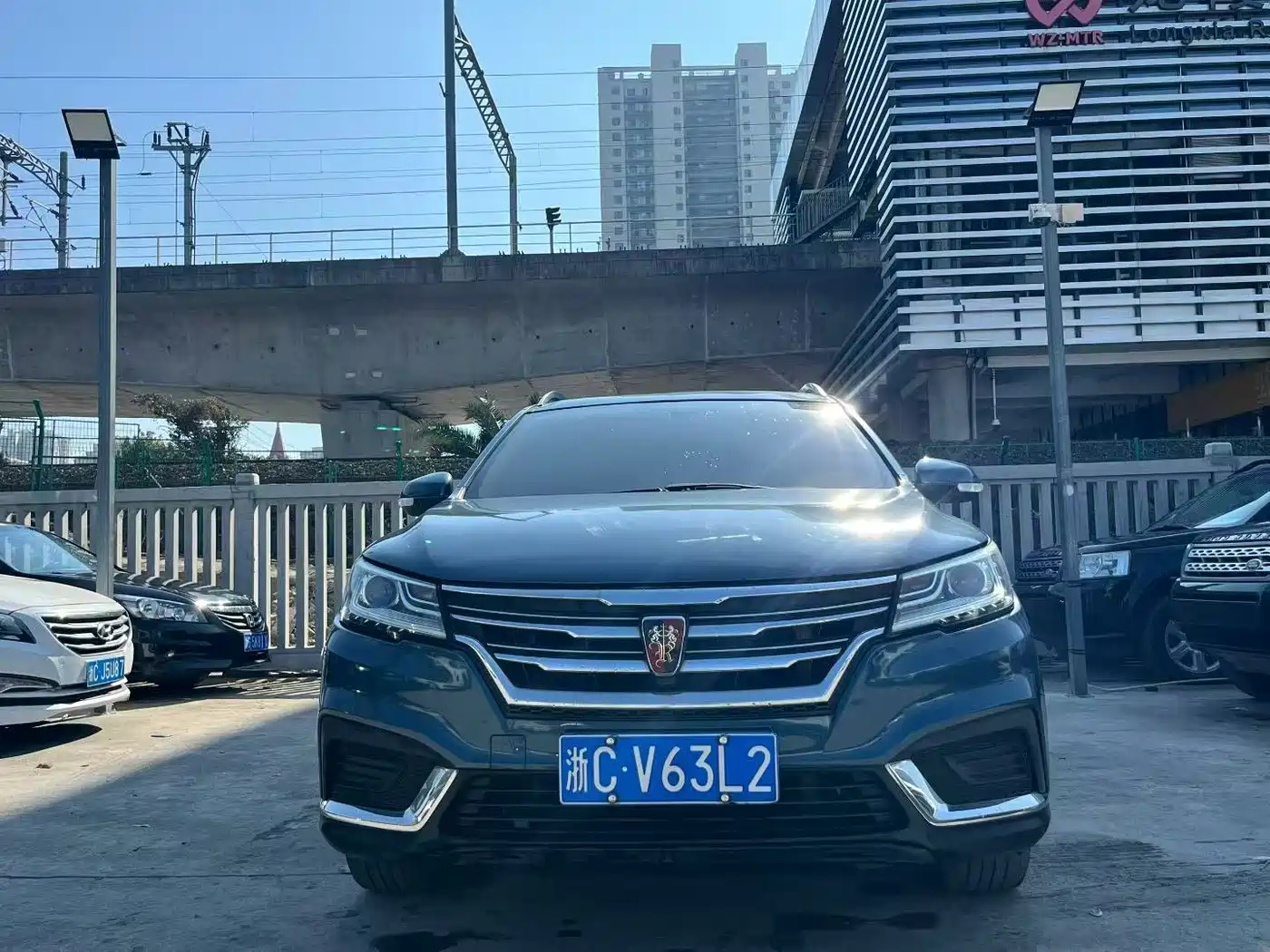 ROEWE RX3
