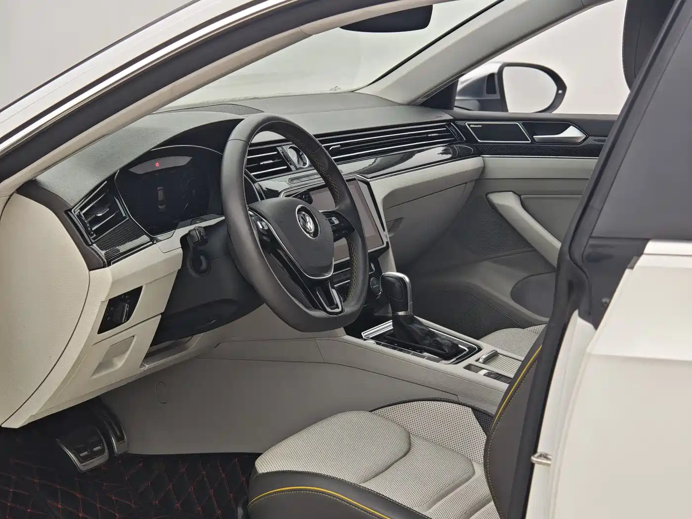 Volkswagen FAW-Volkswagen CC 2019 380TSI Glamour Edition China V фото 7