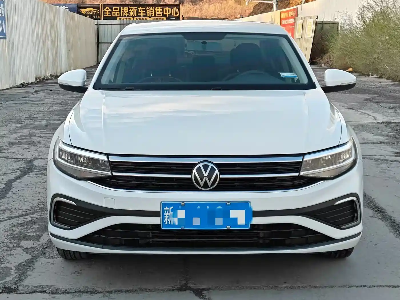Volkswagen Bora 2024 200TSI DSG Smooth Ride Edition фото 2
