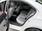 Photo 7 - Škoda Rapid