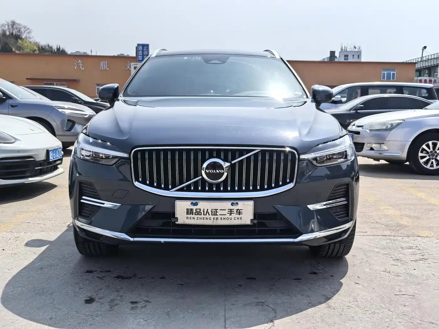 VOLVO XC60