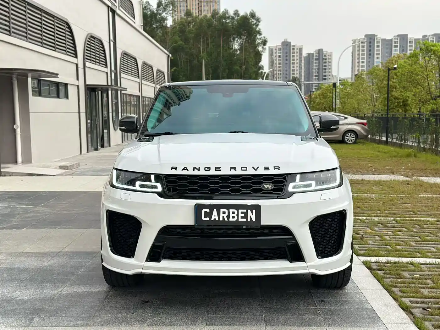 Land Rover Range Rover Sport 2014 3.0 SC V6 HSE фото 2