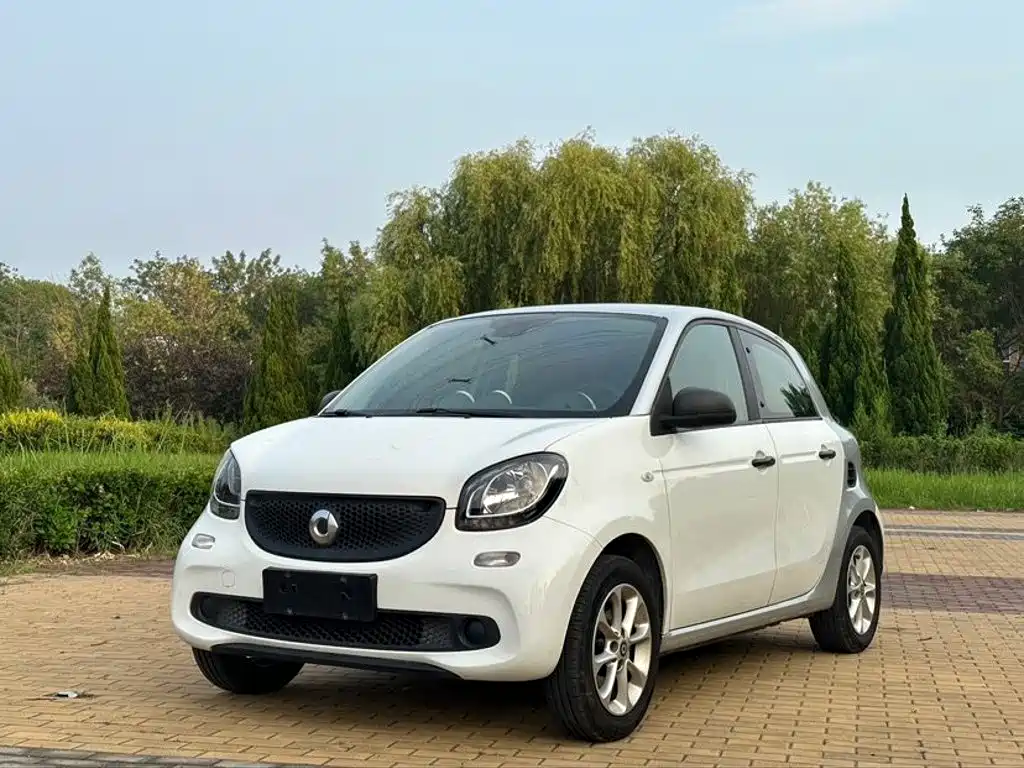 smart forfour 2018 2018 1.0L 52kW Agile Edition