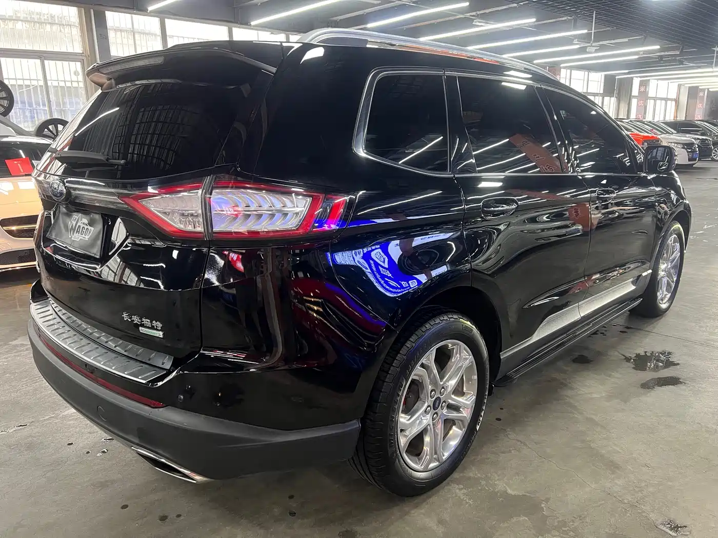 Ford Edge 2017 2018 EcoBoost 245 FWD Luxury 7-seater China V