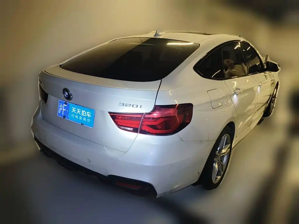 BMW 3 Series GT 2021 2020 320i M Sport Package