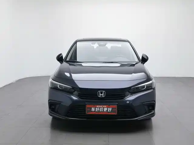Honda Civic 2022 240TURBO CVT Sport Edition — фото 3