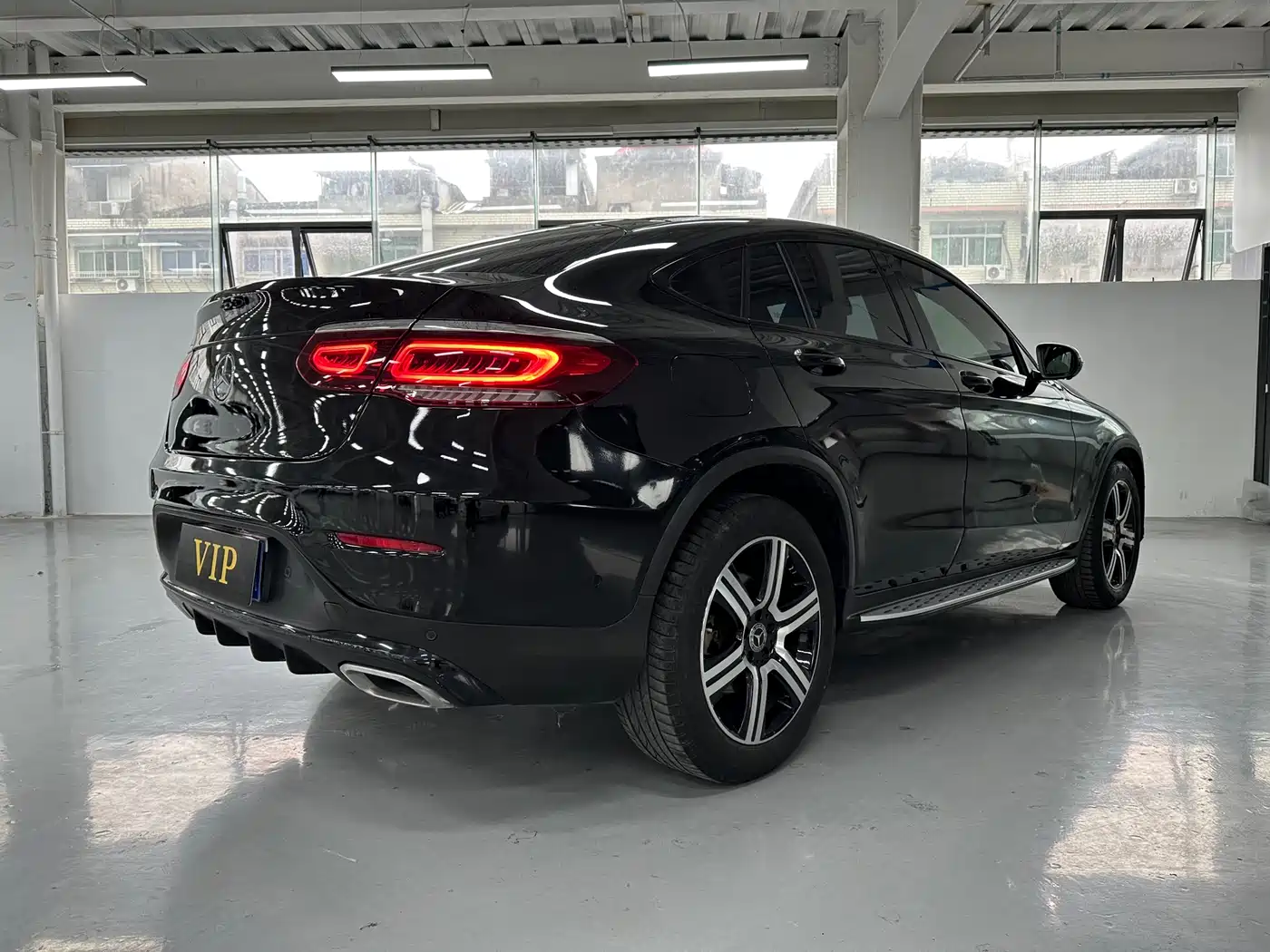 Mercedes-Benz GLC Coupe 2022 GLC 260 4MATIC Coupe SUV фото 9