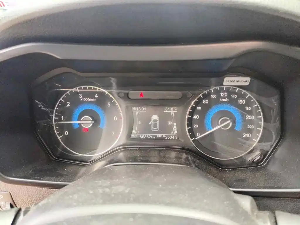 Dongfeng Fengguang Fengguang 580 2016 2016 Model 1.5T Manual Luxury Version