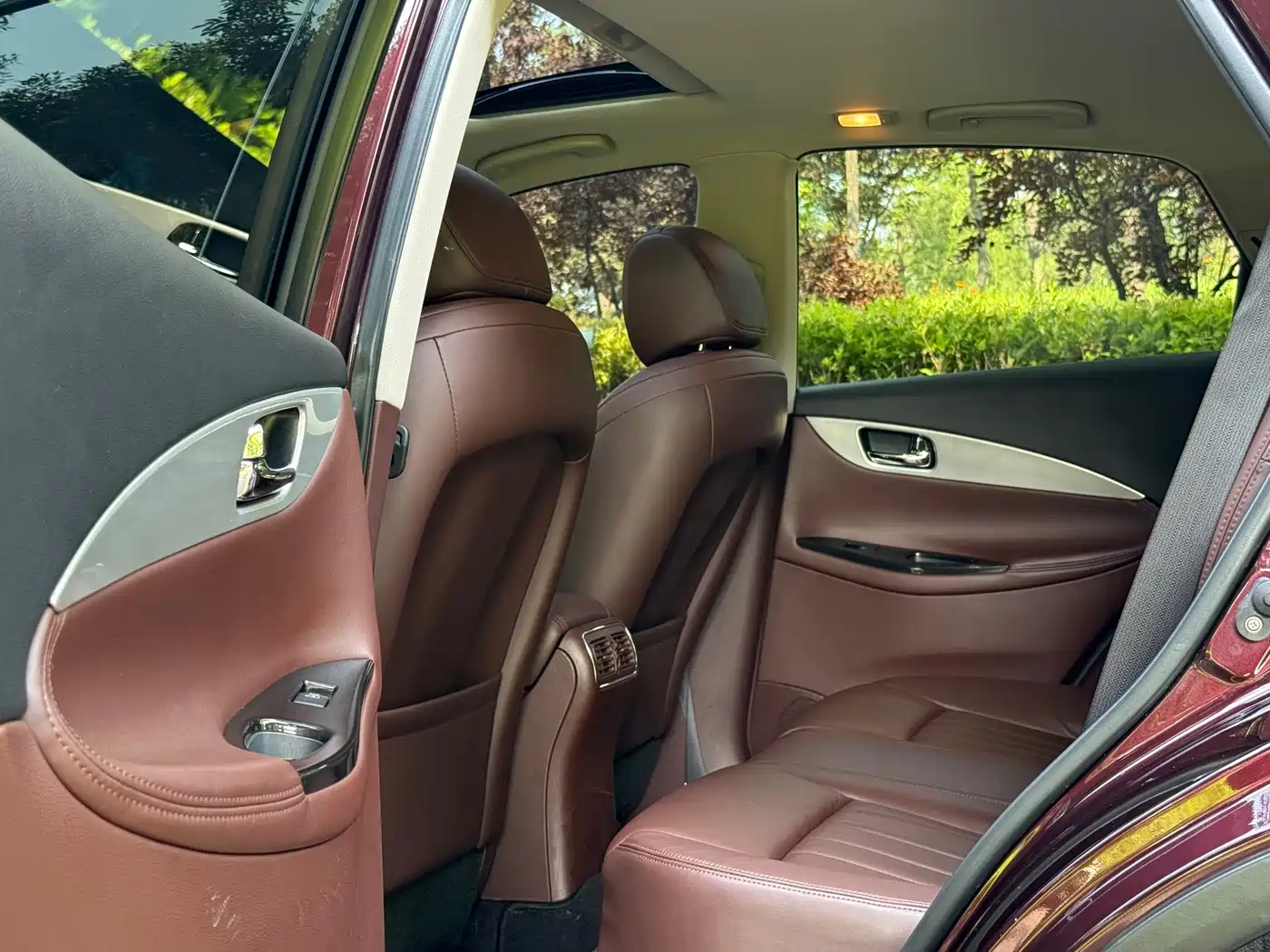 Infiniti QX50 (Import) 2014 2013 2.5L 2WD Prestige