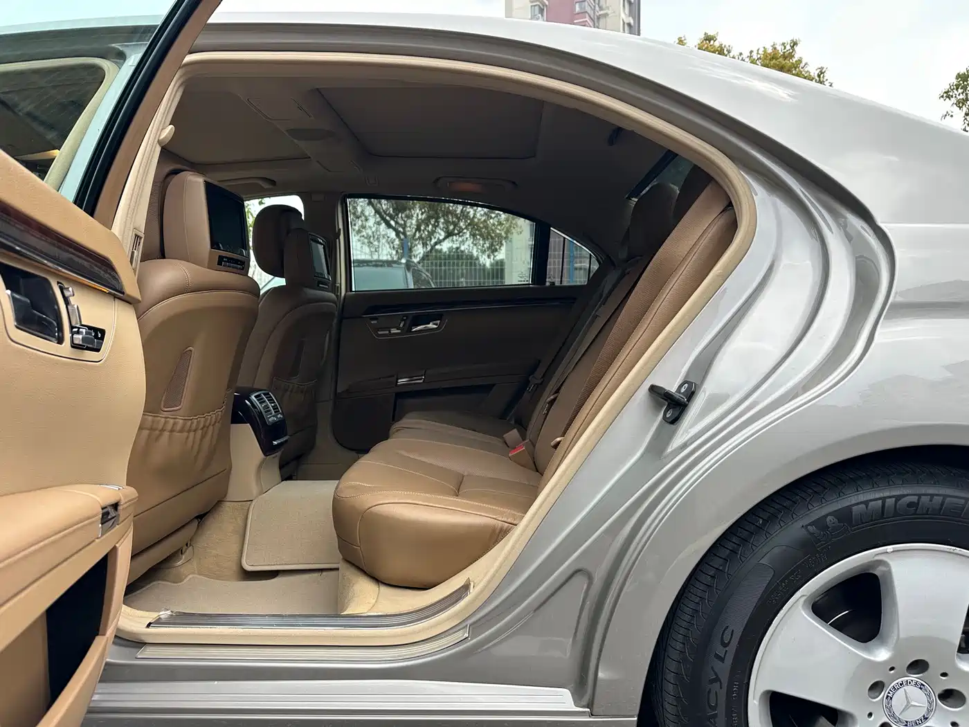 Mercedes-Benz S-Class 2008 Model S 350 L Luxury фото 21