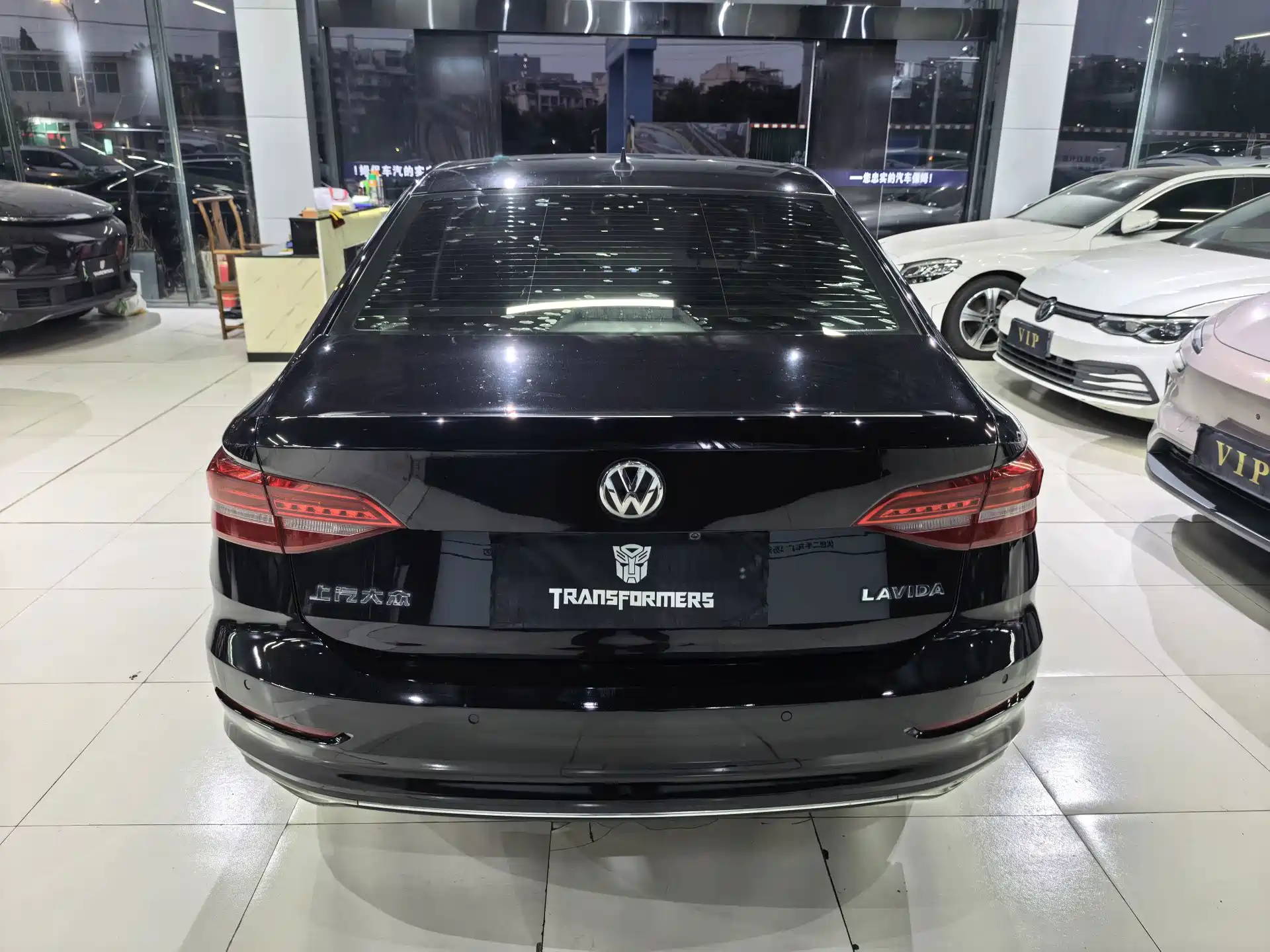 صورة 4 - Volkswagen Lavida