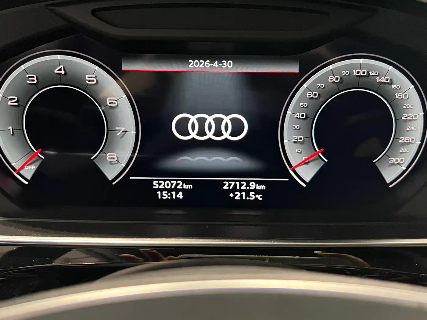 Audi A8 2023 A8L 50 TFSI quattro Exclusive фото 4