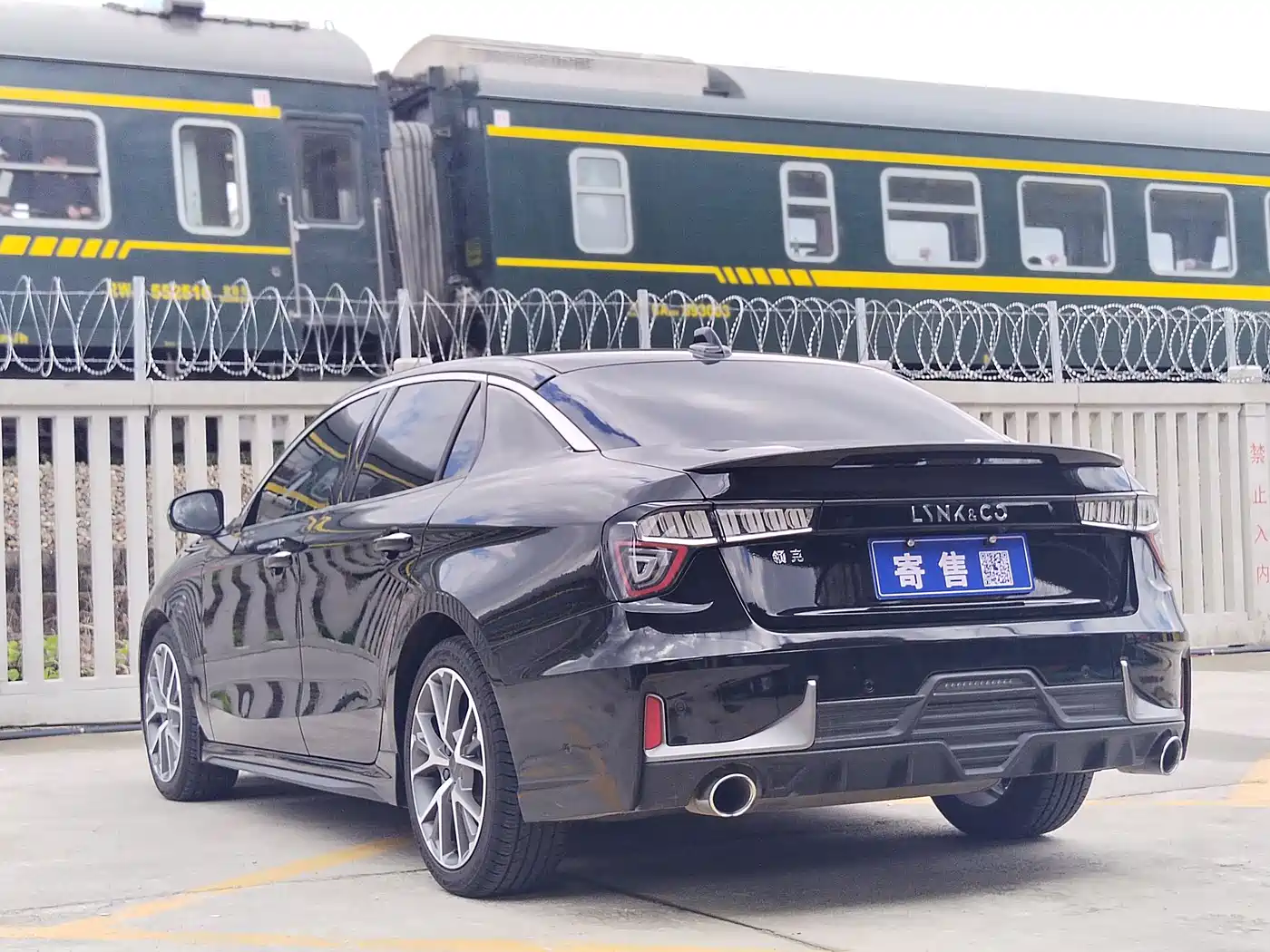Lynk & Co 03 2018 1.5TD DCT Power Pro Version China V фото 4