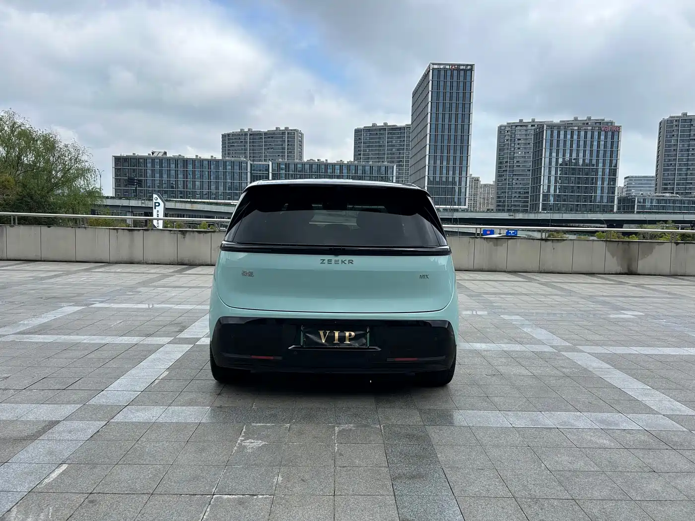 ZEEKR EXTREME KRYPTON MIX