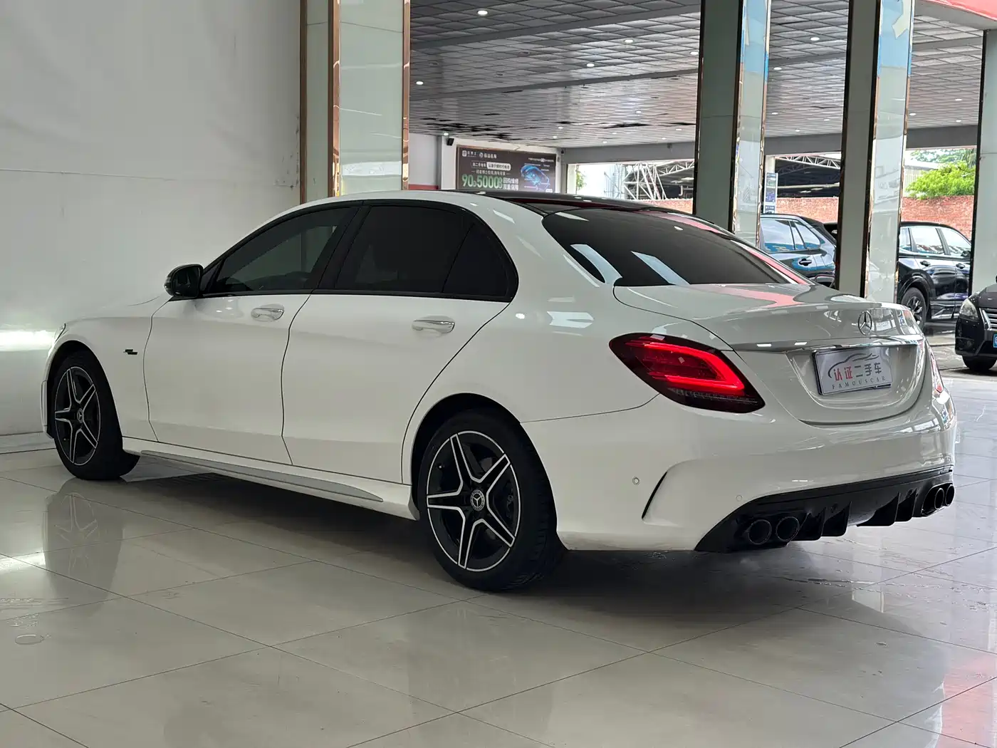 MERCEDES-BENZ CLASS C