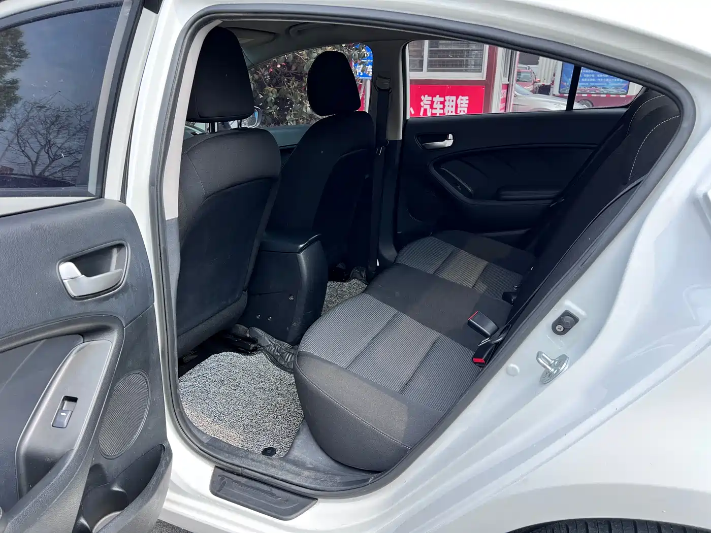 Kia K3 2016 1.6L Automatic GL фото 6