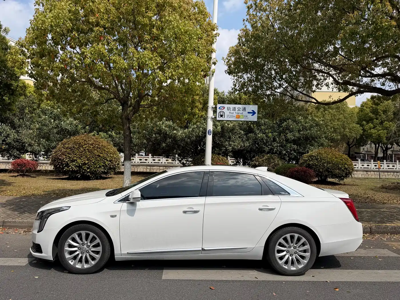 Cadillac XTS 2018 28T Technology фото 20