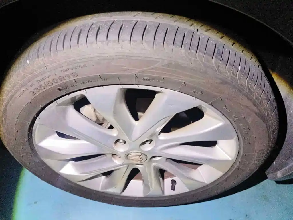 Фото 7 - Buick Envision Plus