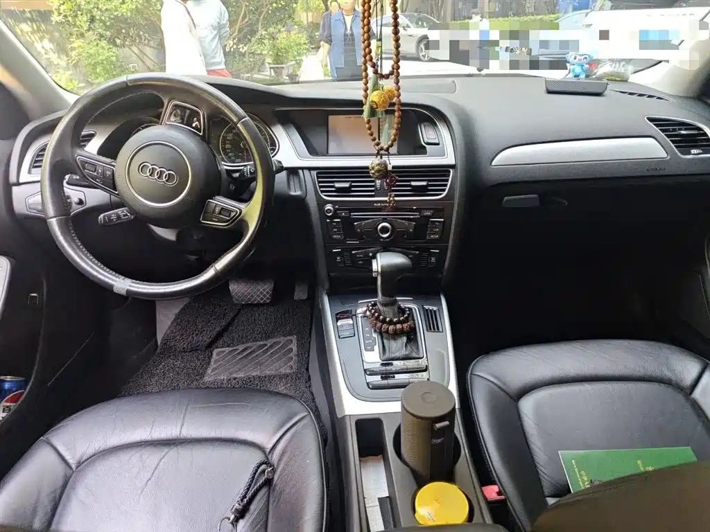 Audi A4L 2013 35 TFSI Automatic Standard фото 13