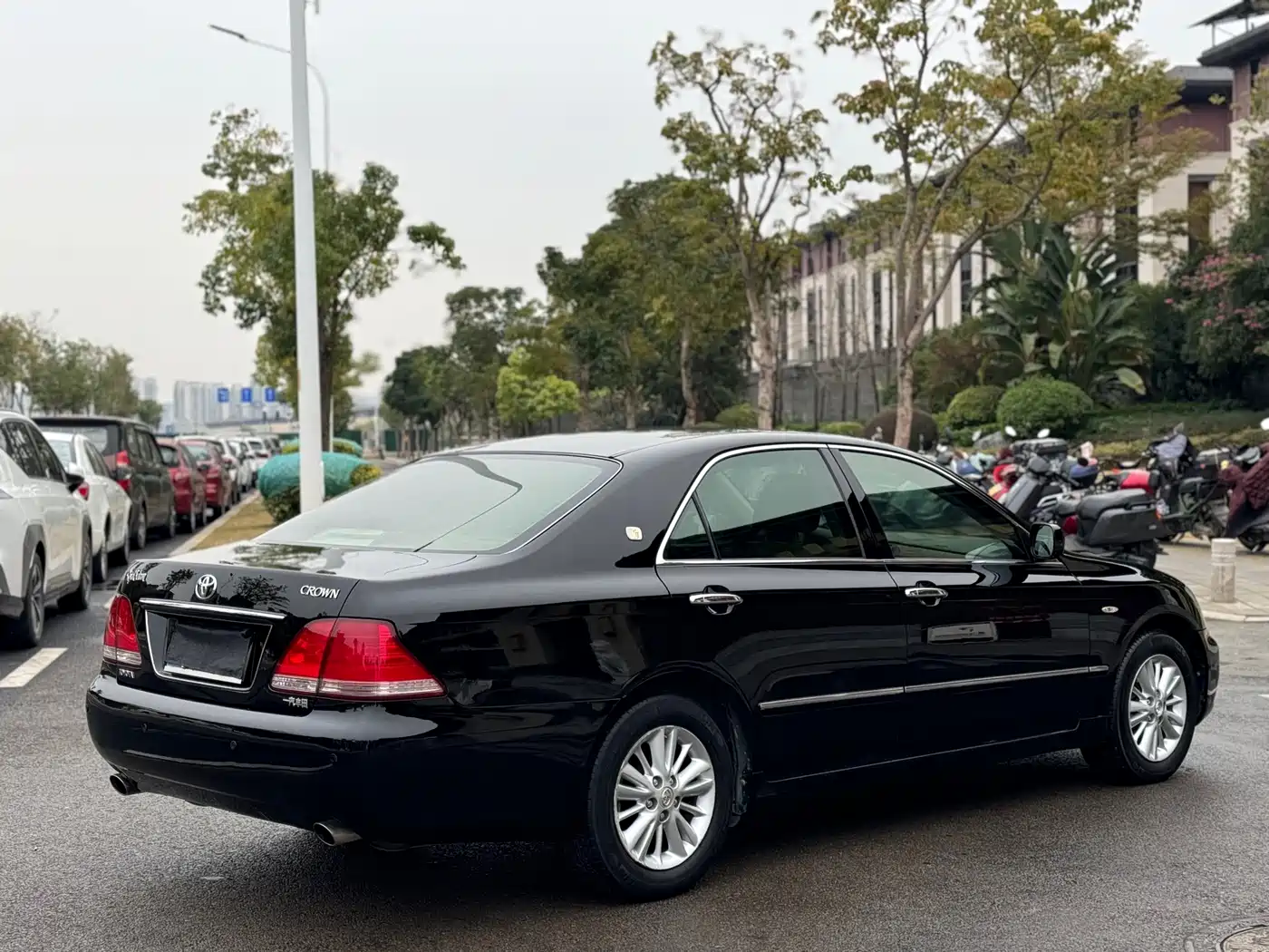 Toyota Crown 2007 2.5L Royal Leather Edition фото 14