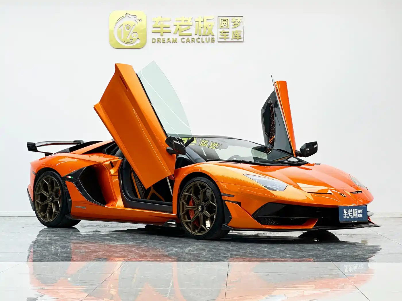 Lamborghini Aventador 2011 LP 700-4 фото 4