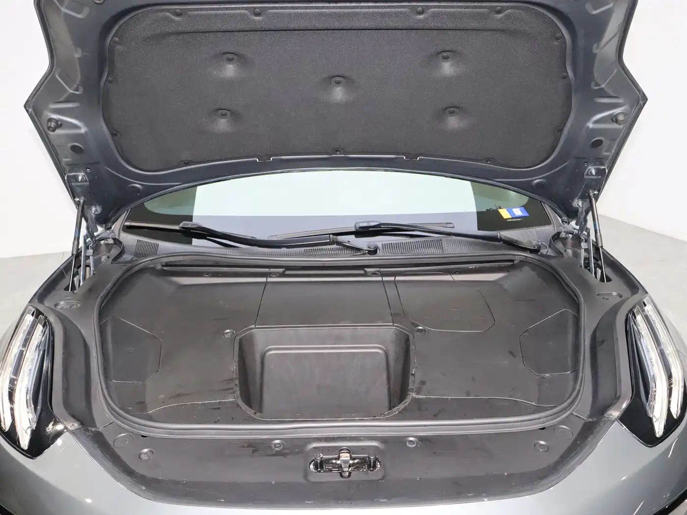 ZEEKR EXTREME KRYPTON 001