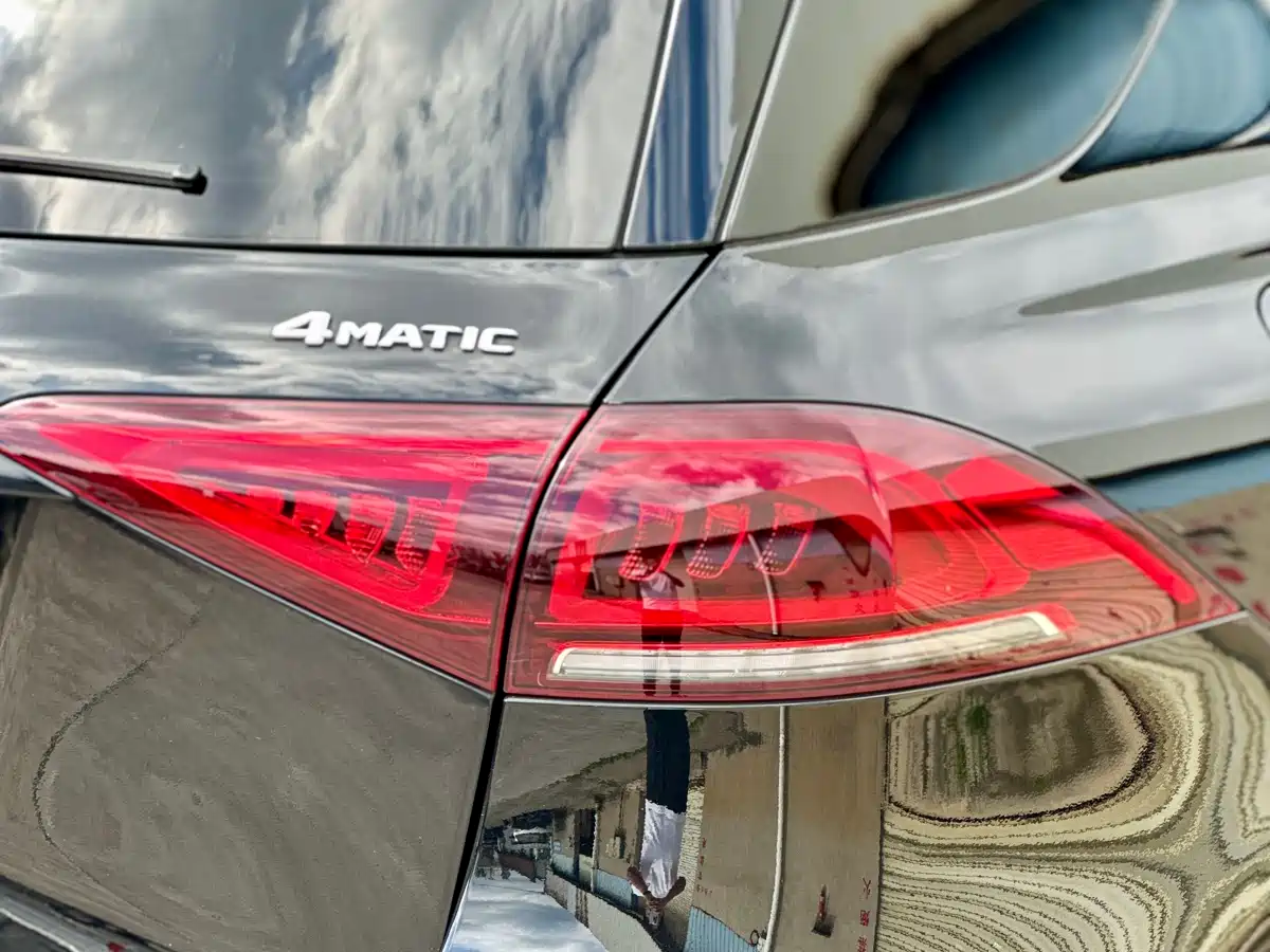 Mercedes-Benz GLE 2020 Facelift GLE 450 4MATIC Luxury фото 40