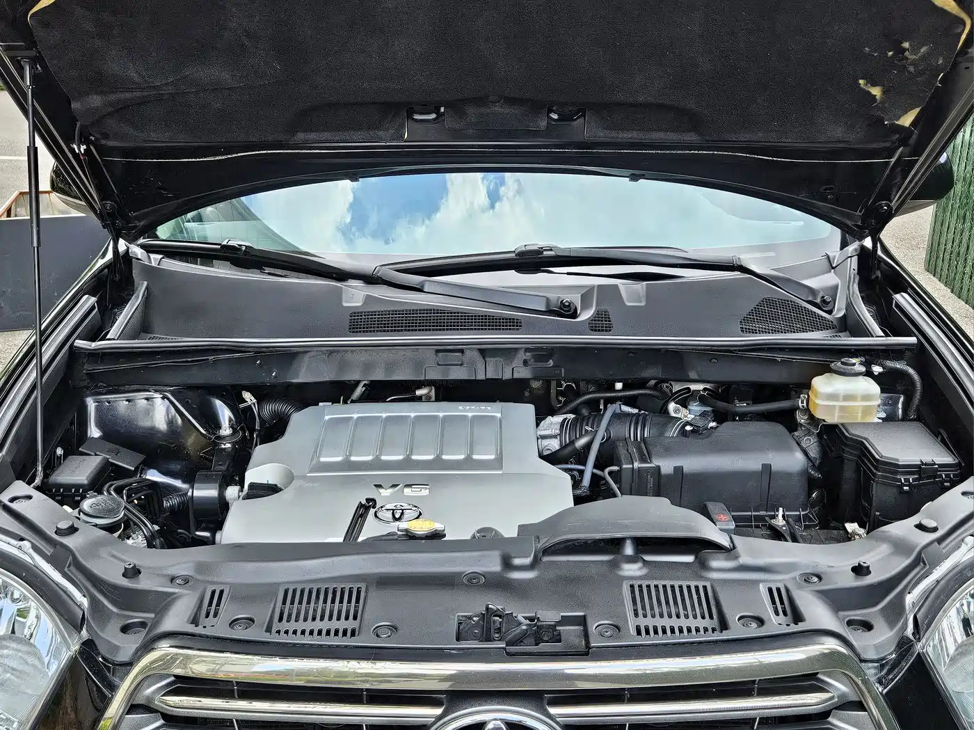 Toyota Highlander 2009 3.5L 4WD 7-seater Luxury Edition фото 11