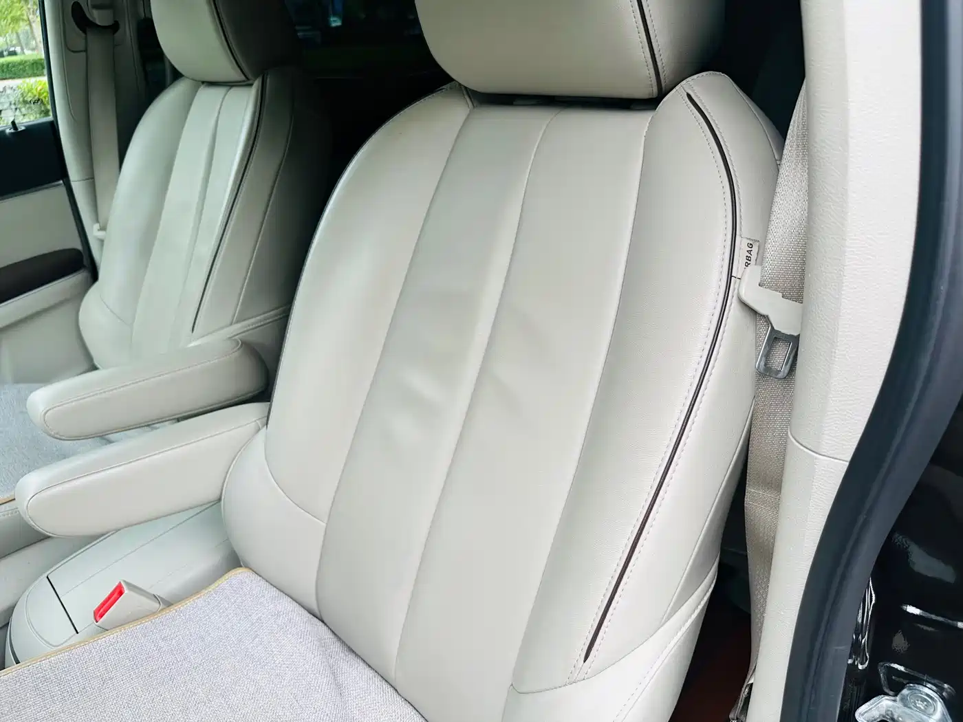 Buick GL8 2020 Model Land Business Class 652T Luxury фото 10