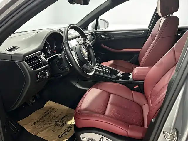 Porsche Macan 2022 Macan 2.0T — фото 4