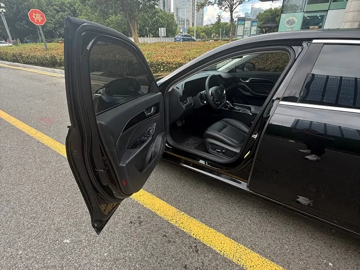Besturn B70 2021 2021 1.5T Automatic Joy Edition