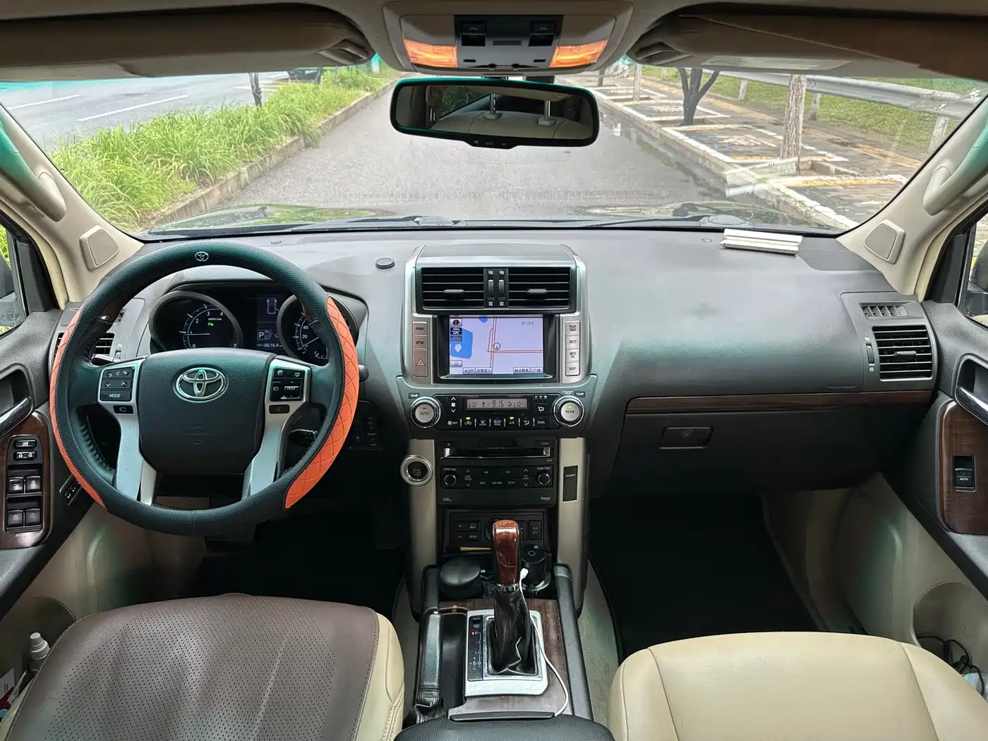 Фото 7 - Toyota Prado