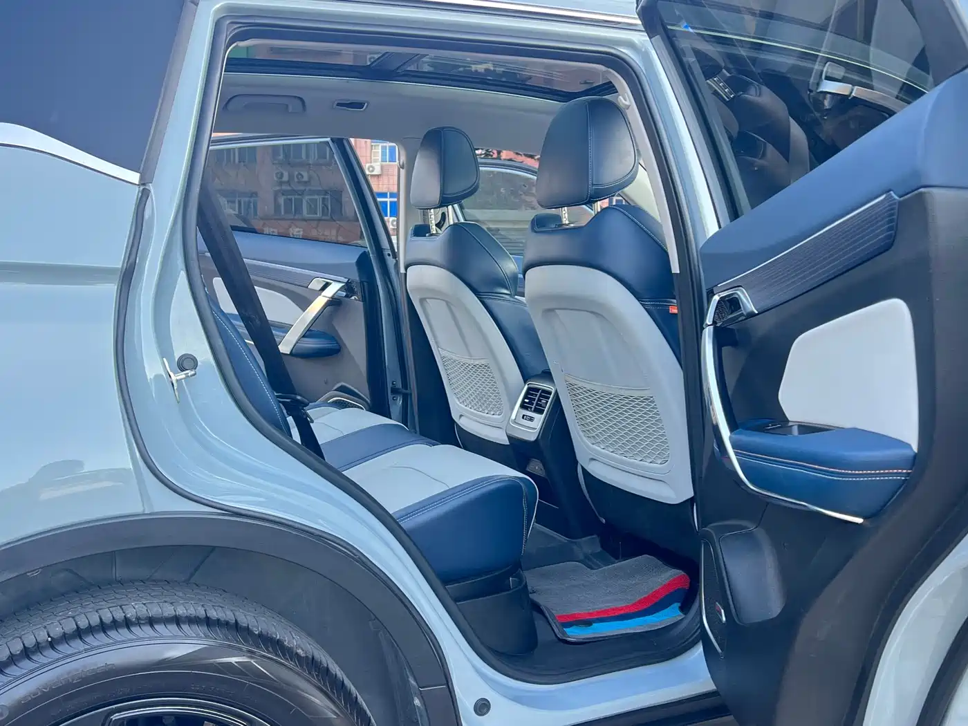 GEELY AUTOMOBILE BOYUE