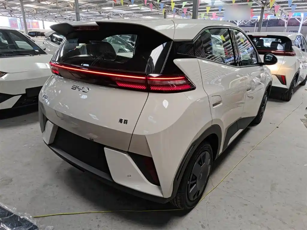 BYD Seagull 2025 Smart Drive Edition 305km Vitality Version фото 7