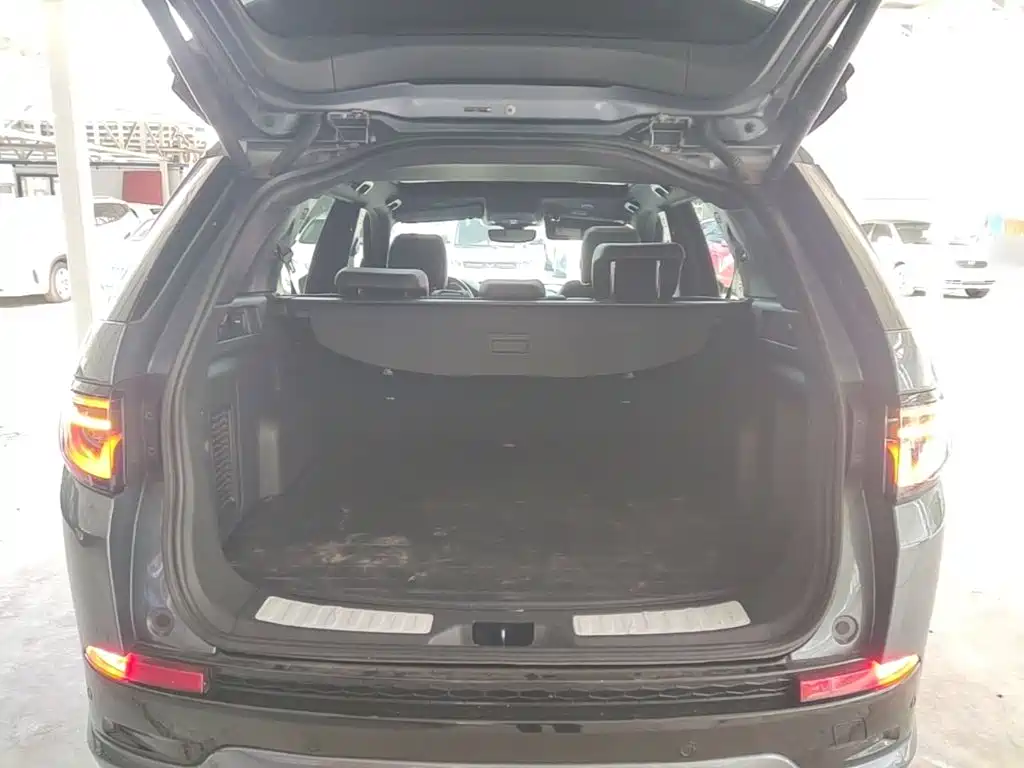 صورة 19 - Land Rover Discovery Sport
