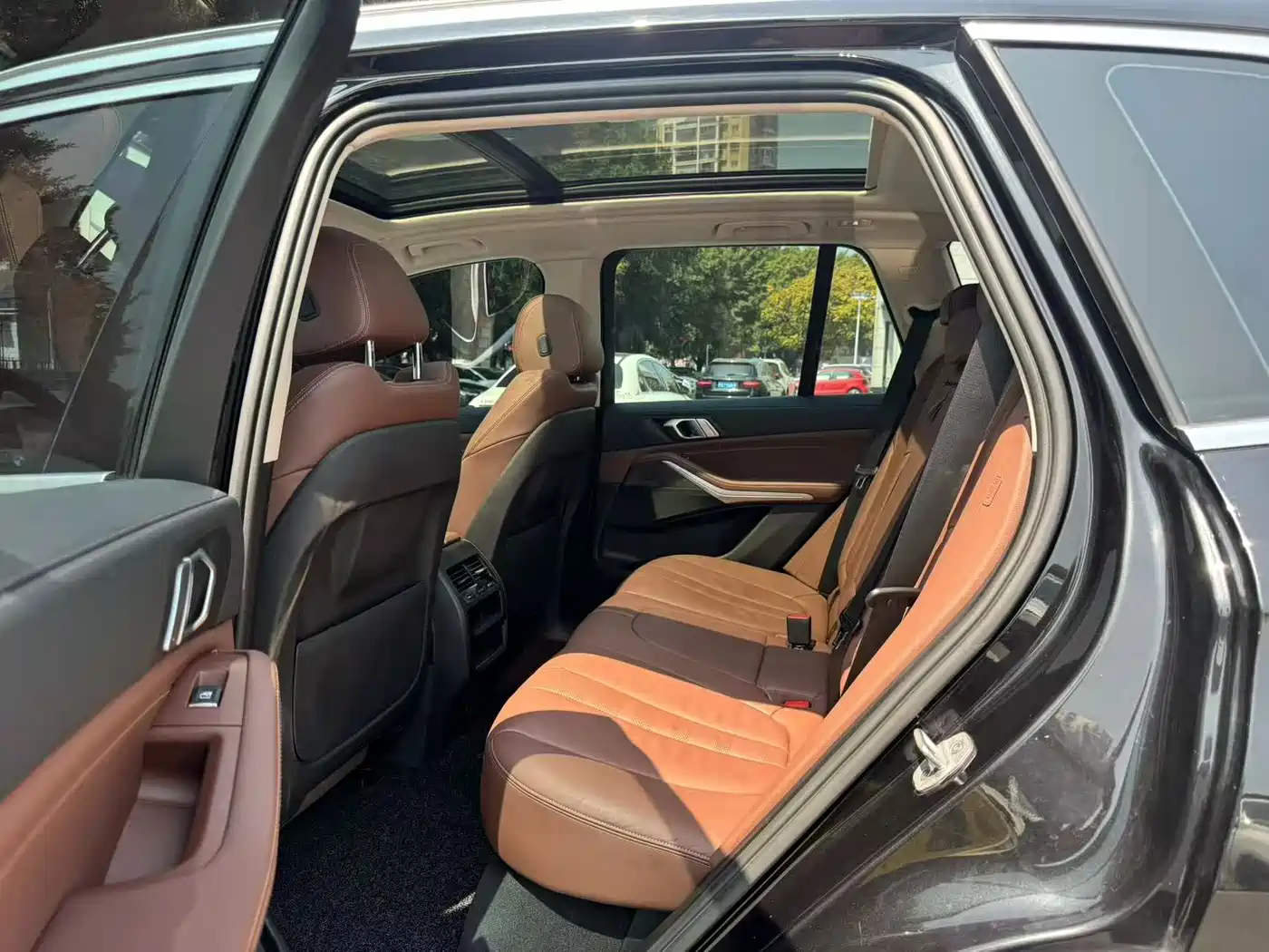 BMW X5 (Import) 2020 xDrive40i M Sport Package фото 6