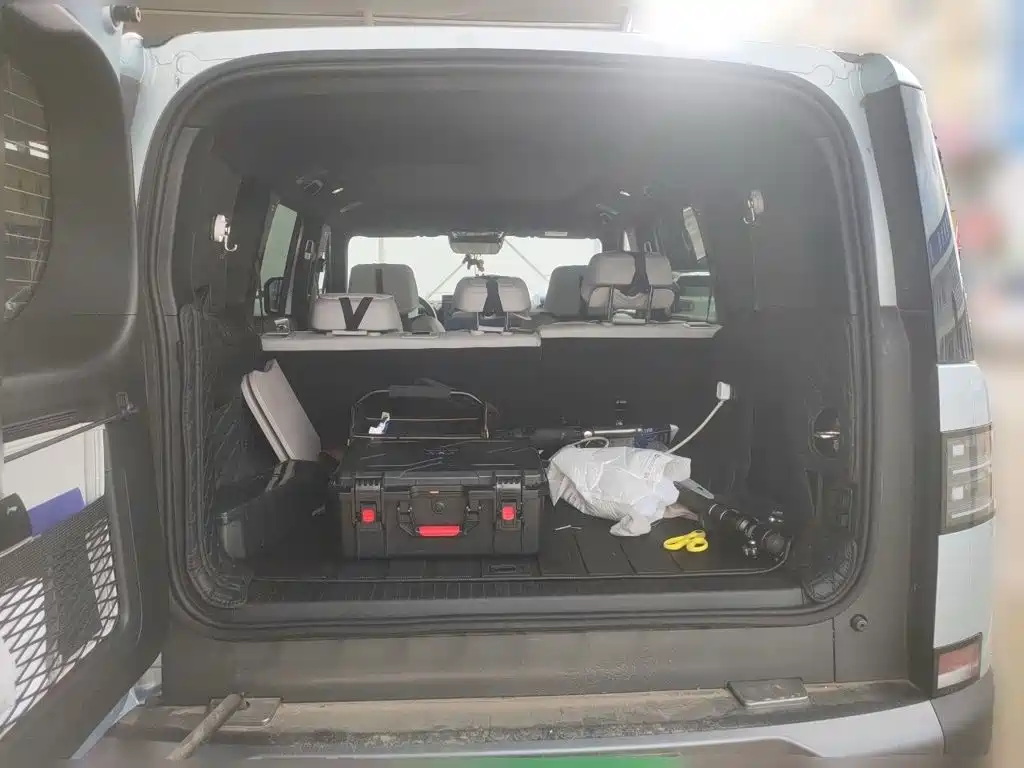 Fang Cheng Bao Titanium 7 2026 2025 AWD Base Model