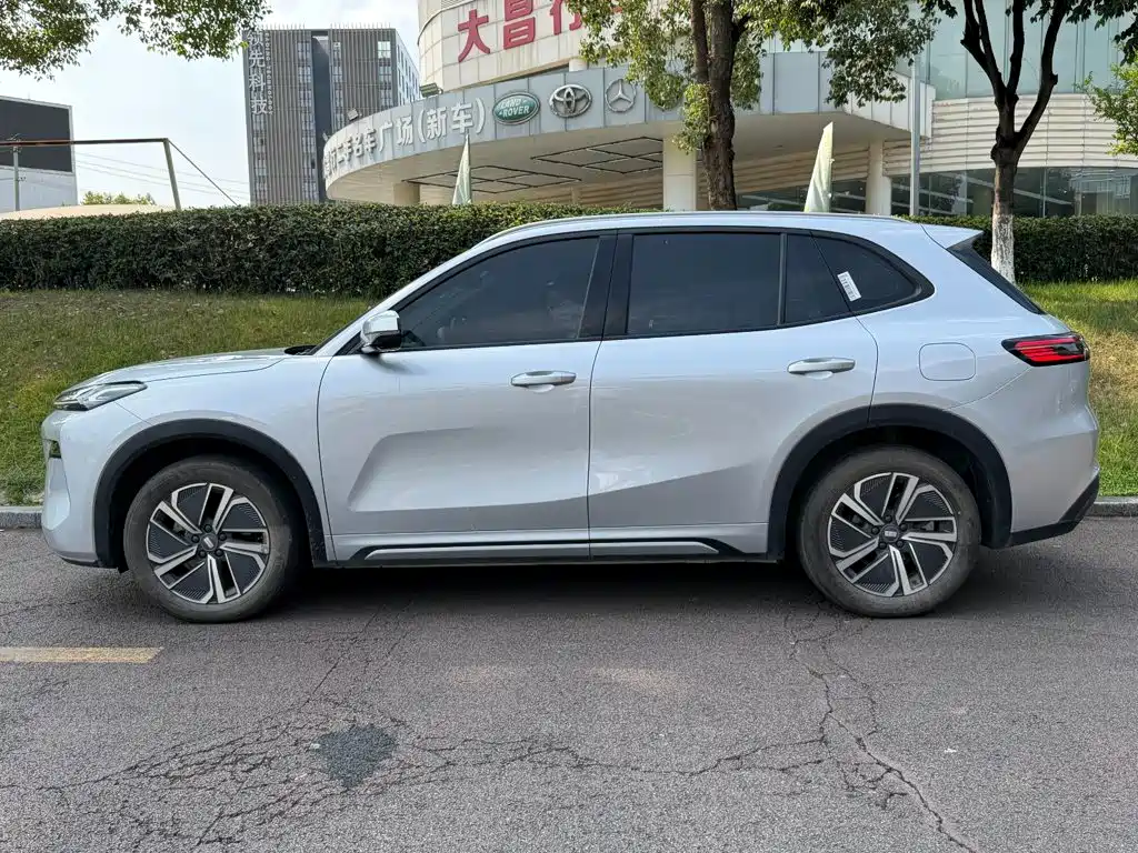 Geely Galaxy Galaxy Starship 7 EM-i 2025 2025 Model 55km Voyage Edition