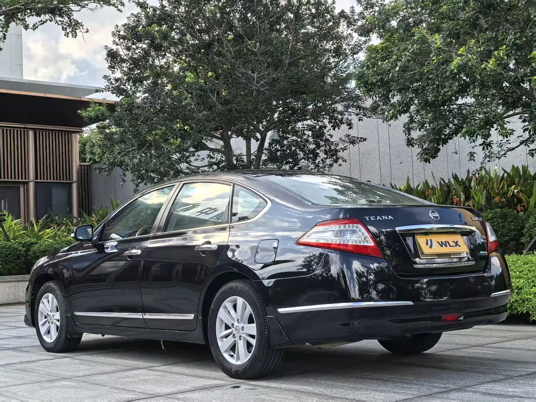 Photo 9 - Nissan Teana
